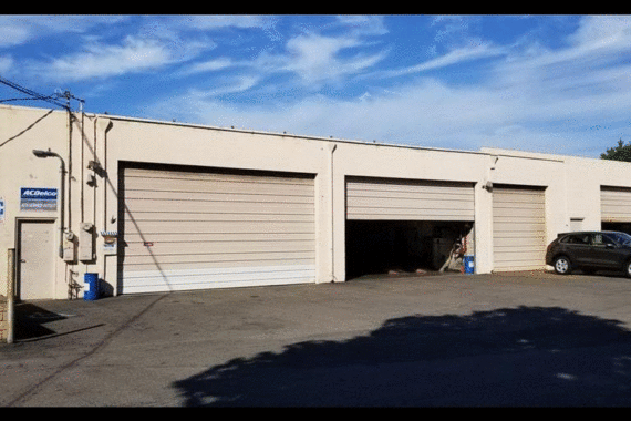 vivian_newlisting_business